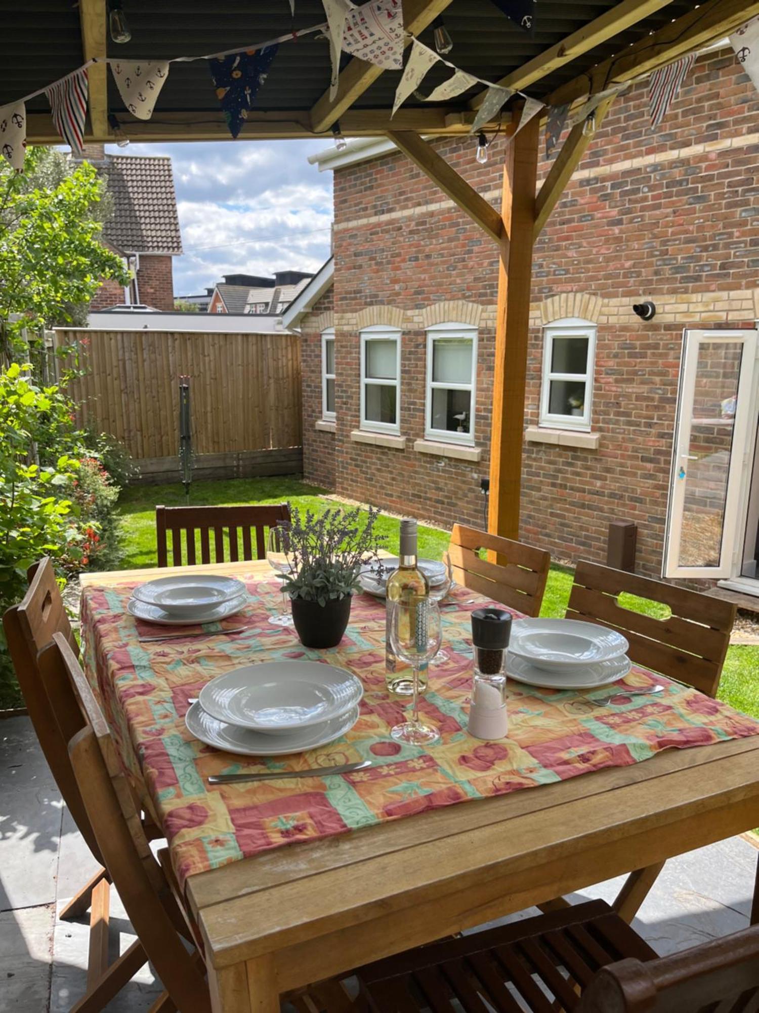 Charlotte Cottage Poole Luaran gambar